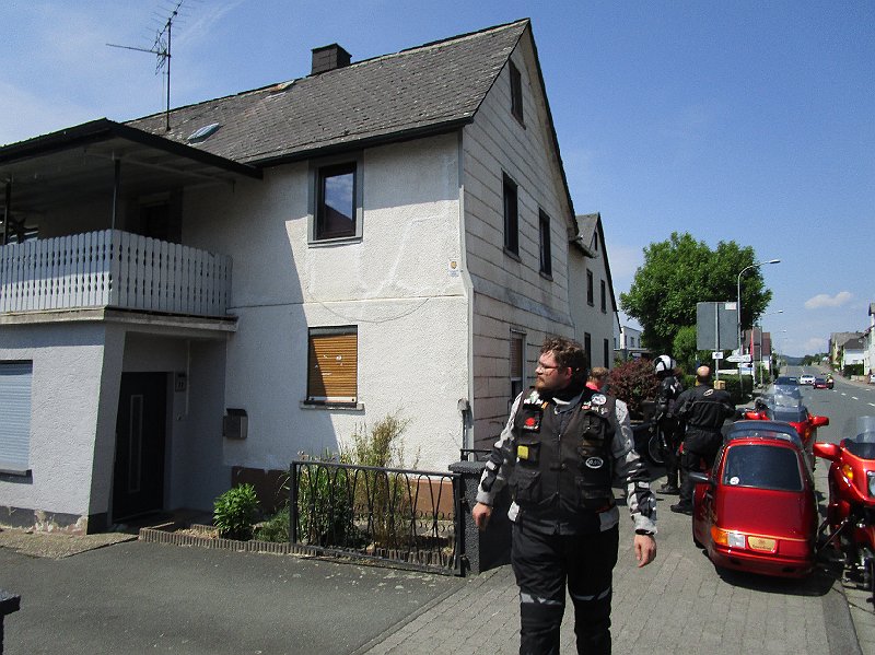 2018.05.27 Probefahrt, Bier, Grill, Freunde, Whisky und... Pflasterarbeiten (206).JPG